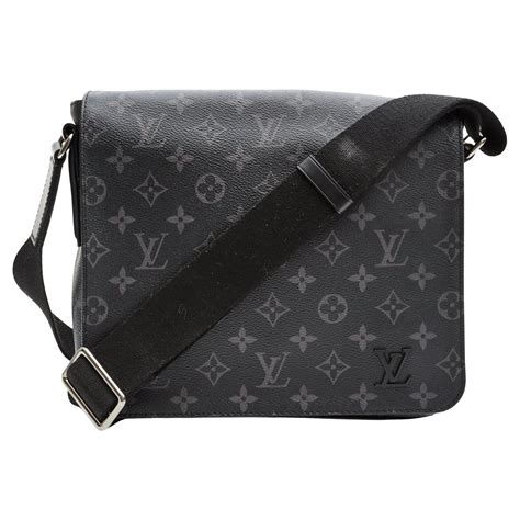 lv cross bags 2017|louis vuitton cross shoulder bags.